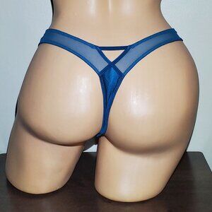 Victoria's Secrets Thong Panties. New with Tags Size Medium.